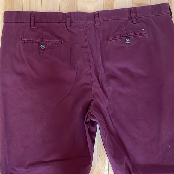 Tommy Hilfiger Burgundy Regular Fit Chino Pants (44/30) - Picture 6 of 9